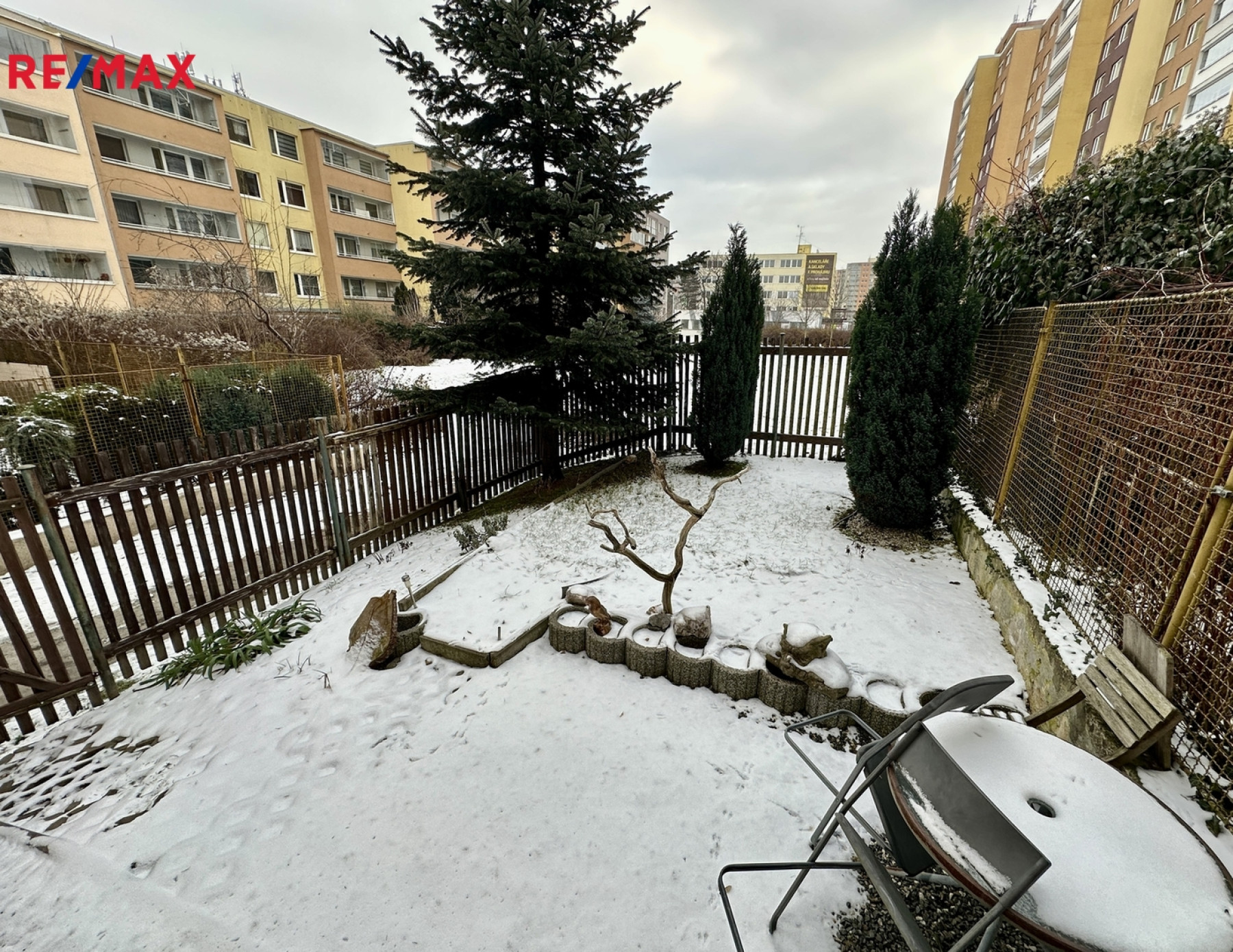 Prodej bytu 2+kk s vlastní zahrádkou, Praha 3 - Žižkov