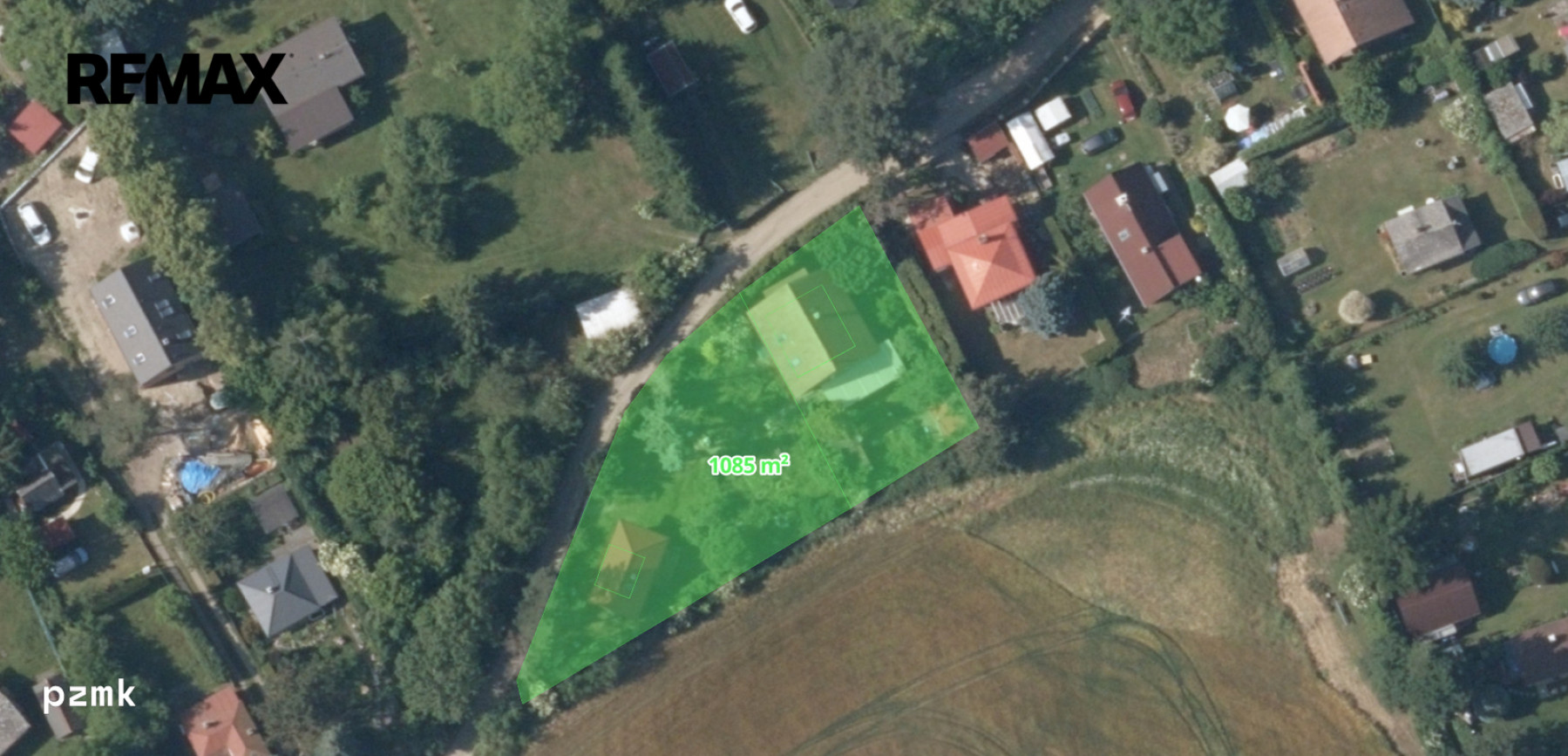 Prodej dvou domů v obci Chyňava na pozemku o velikosti 1085 m2