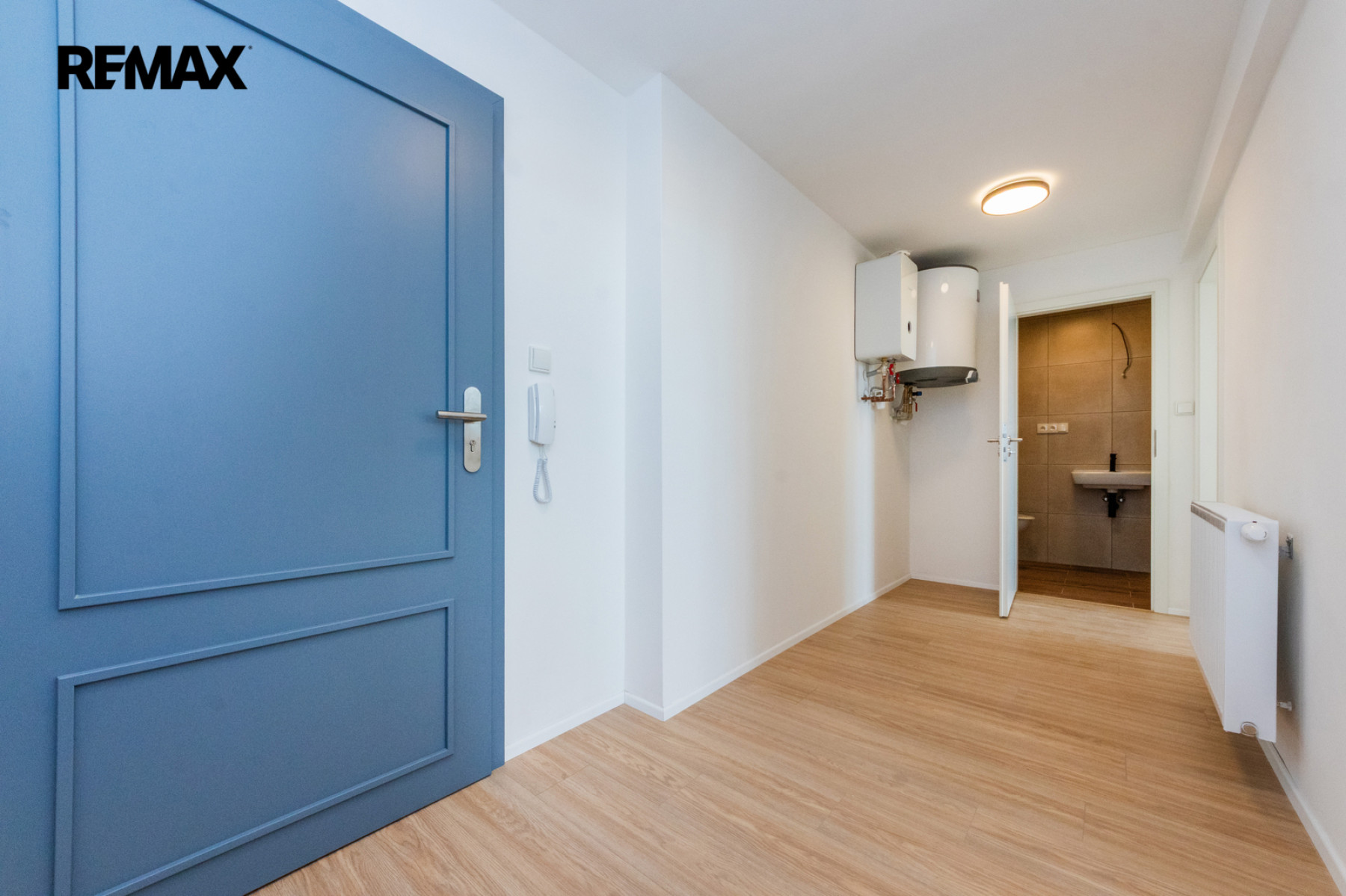 Mezonet 3+kk/galerie/sklep 71,9 m² OV cihla výtah jih výhled Jeseniova metro A Želivského 5 min