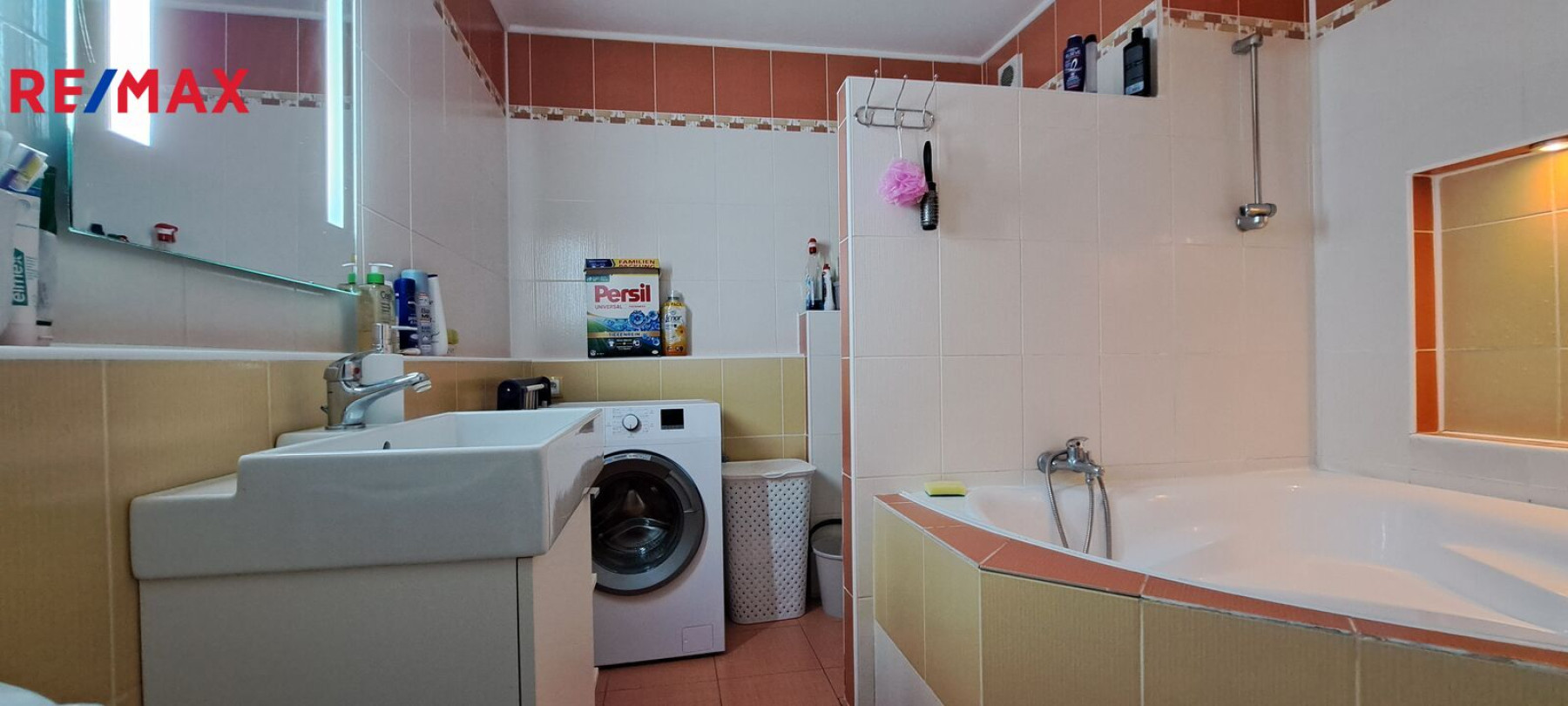Prodej pěkného světlého bytu 4+1 v Mostě
