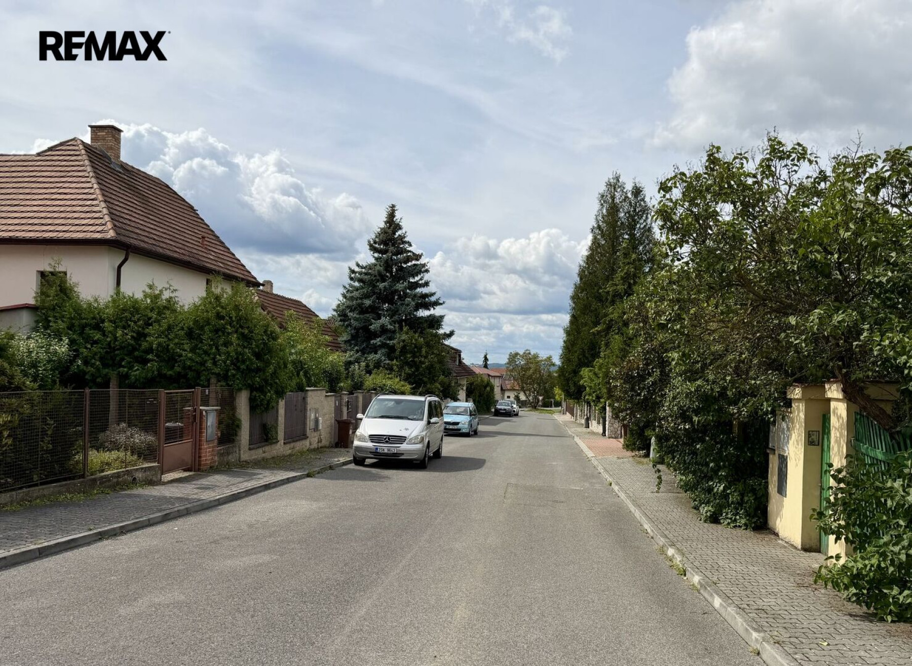Prodej dvougeneračního rodinného domu v Praze 4 - Modřany