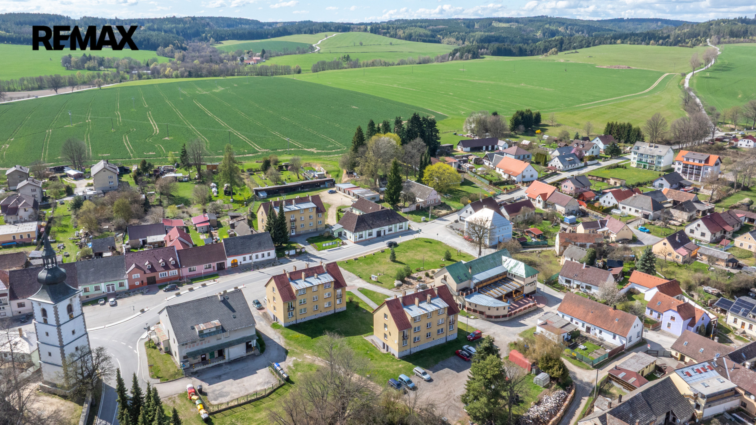 Prodej ČD s 9 bytovými jednotkami ve Starém Městě pod Landštejnem