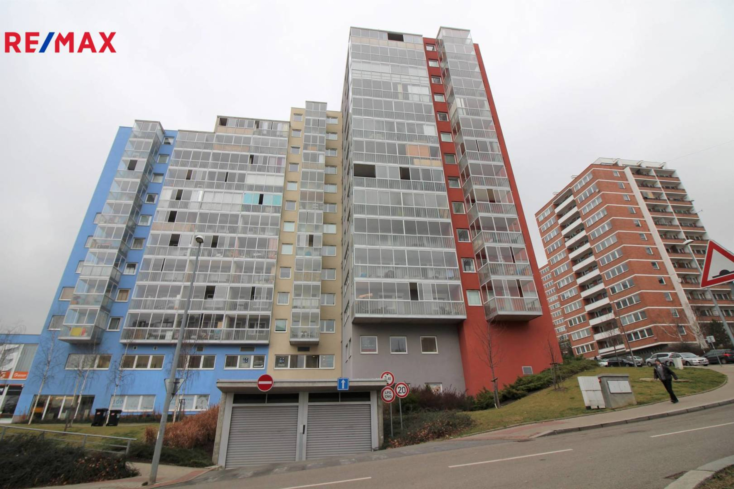 Pronájem kanceláře na atraktivní a dobře dostupném místě, Praha 10 - Bohdalec
