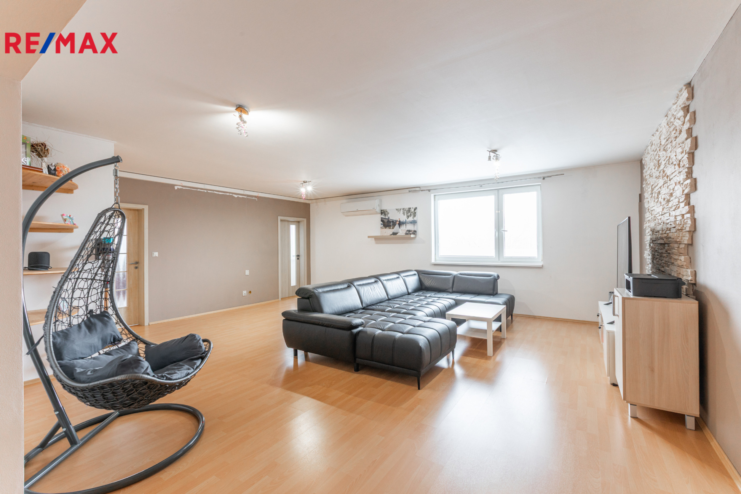 Prodej prostorného bytu 4+kk, 138 m2 v Liblicích, okr. Český Brod