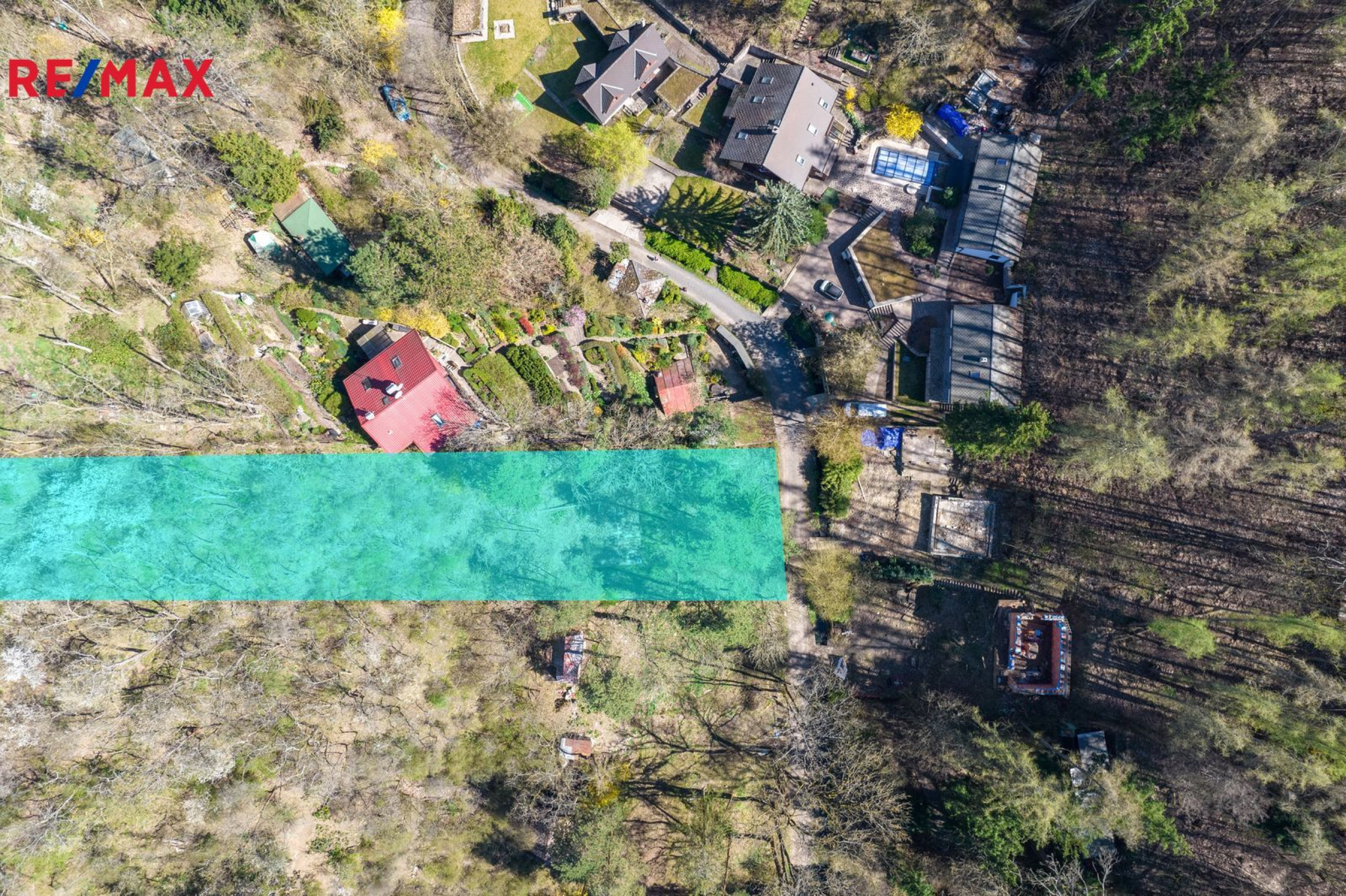 Prodej pozemku 1367 m² s chatou, Zdiby - Brnky