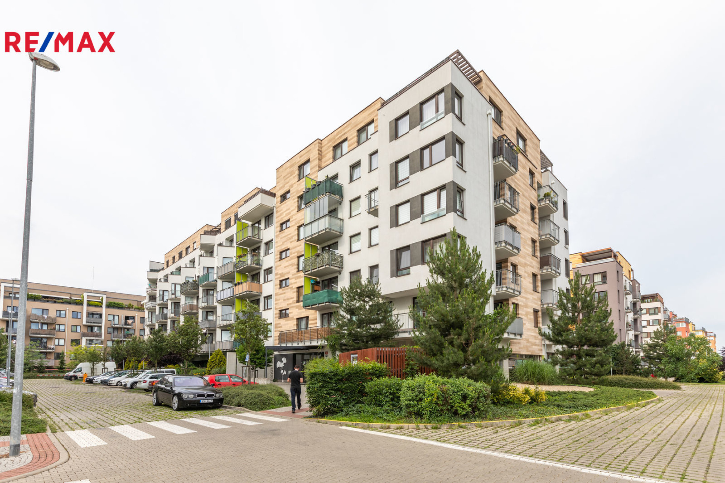 Pronájem bytu 1+kk, 53 m², Praha - Střížkov