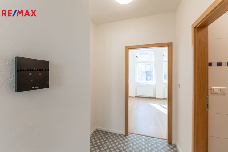 Pronájem bytu 2+1, 53,37 m², Praha - Karlín