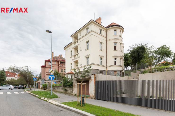 Pronájem ateliéru 64 m²
