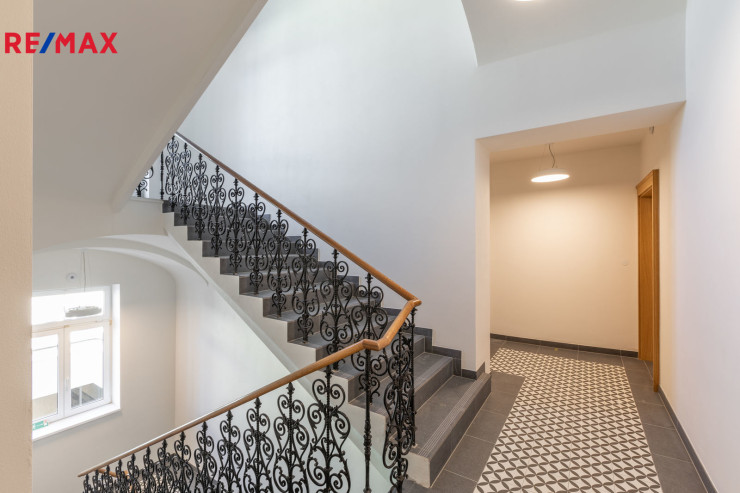 Pronájem bytu 2+kk, 42,51 m², Praha - Karlín