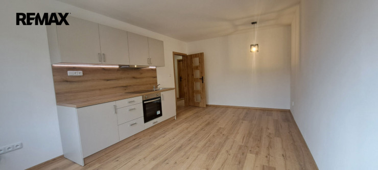 Pronájem pěkného světlého bytu 3+kk se sklepem, Ústí nad Labem