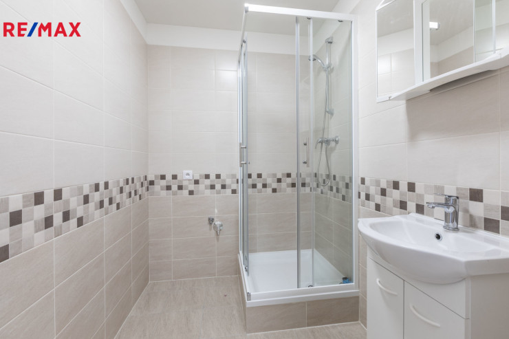 Pronájem bytu 2+kk, 61 m2, Praha