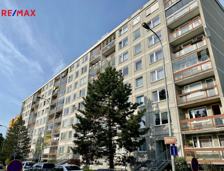 Prodej bytu 1+kk, 29 m2, Praha 4 - Modřany
