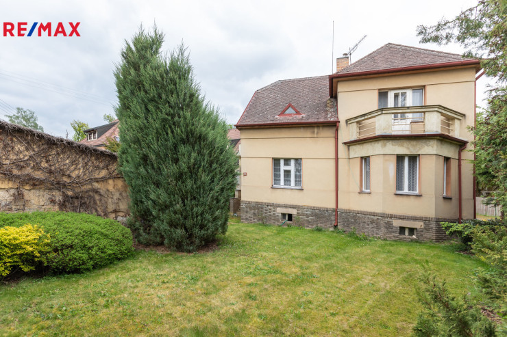 Prodej domu s velkým pozemkem, Krušovice