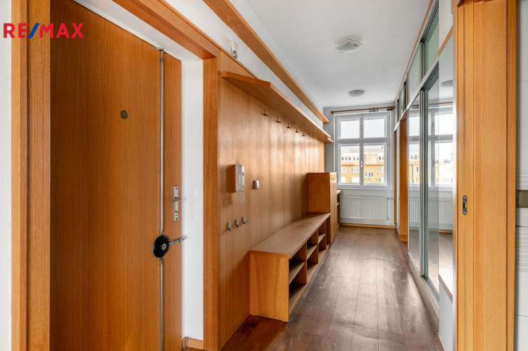 Pronájem slunného bytu 4+kk, 128m2