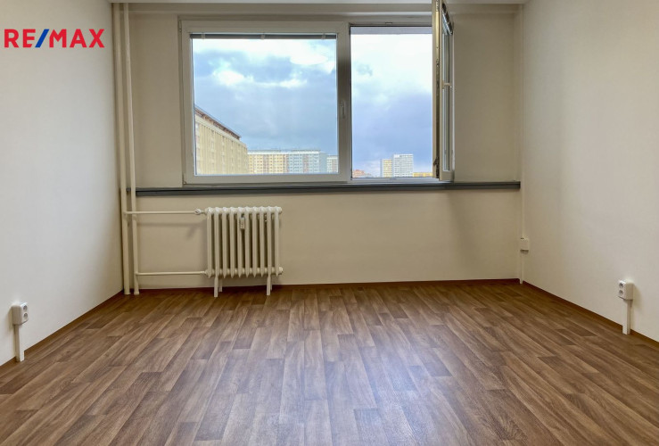 Pronájem bytu 1+kk, 23 m2, Praha