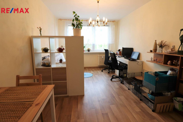 Pronájem kompletně zrekonstruovaného bytu 2+kk, Praha 4