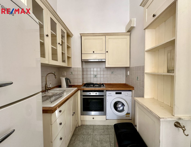 Pronájem bytu 3+kk, 68 m2, Praha