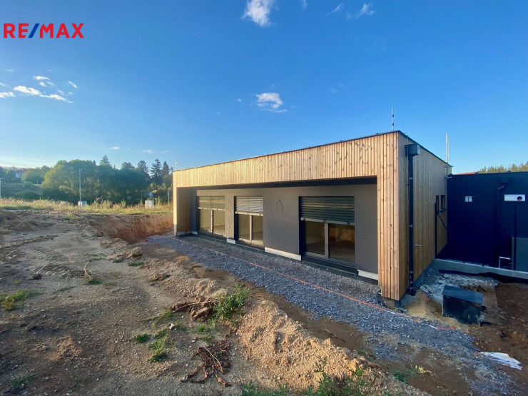 Prodej rodinného domu 86,6 m2 + garáž 20,8 m2, pozemek 718 m2, Nouzov