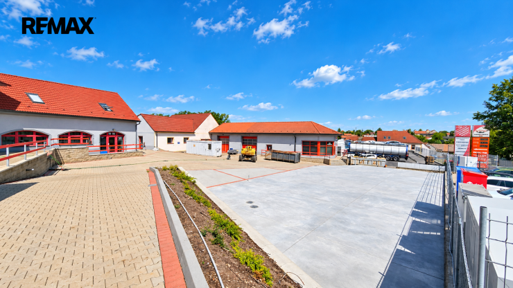 Pronájem komerčních prostor 170 m² + odstavné plochy 925 m², Roudnice nad Labem