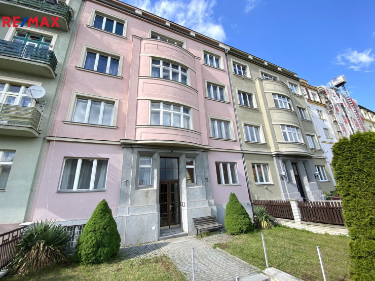 Pronájem bytu 1+kk o výměře 24 m2, Praha 10, Vinohrady
