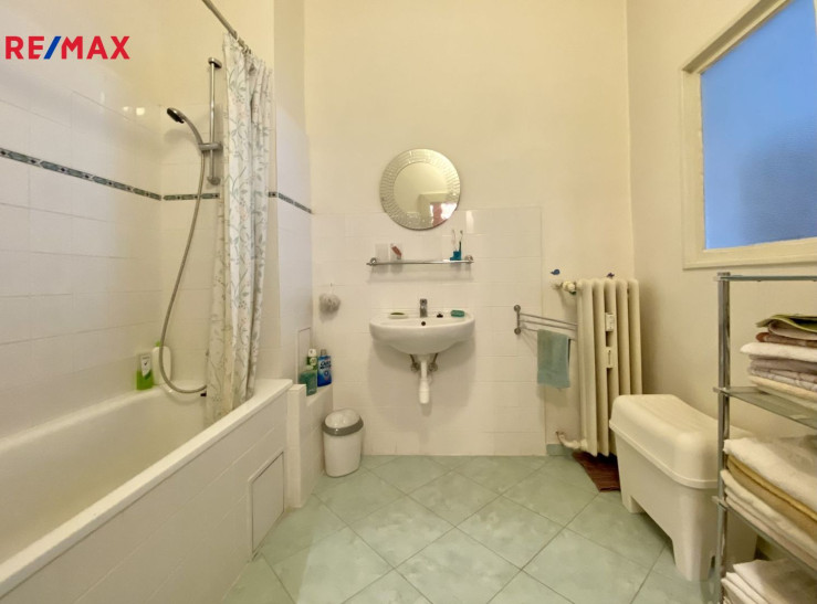 Prodej bytu 2+kk, 49,5 m2, Praha 7 - Holešovice