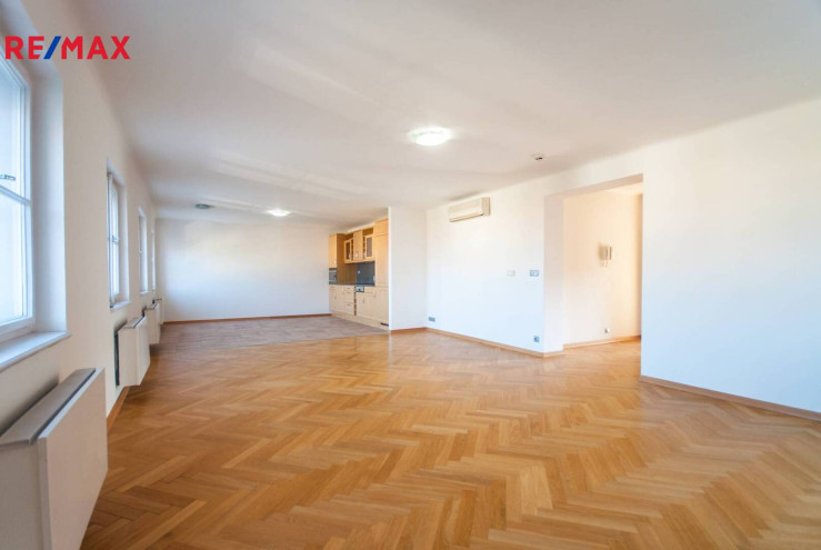 Pronájem bytu 2+kk, 110 m2, Praha